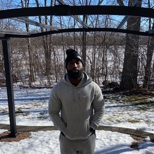 Meet your Posher, Gerald